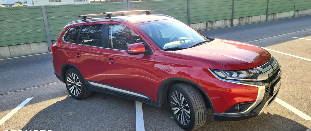 Mitsubishi Outlander cena 100000 przebieg: 80000, rok produkcji 2019 z Rybnik małe 92